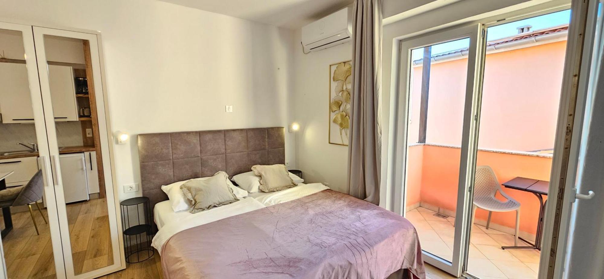 Amari Appartement Starigrad Paklenica Buitenkant foto