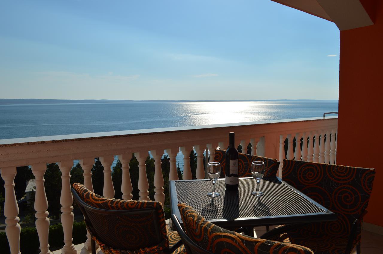 Amari Appartement Starigrad Paklenica Buitenkant foto