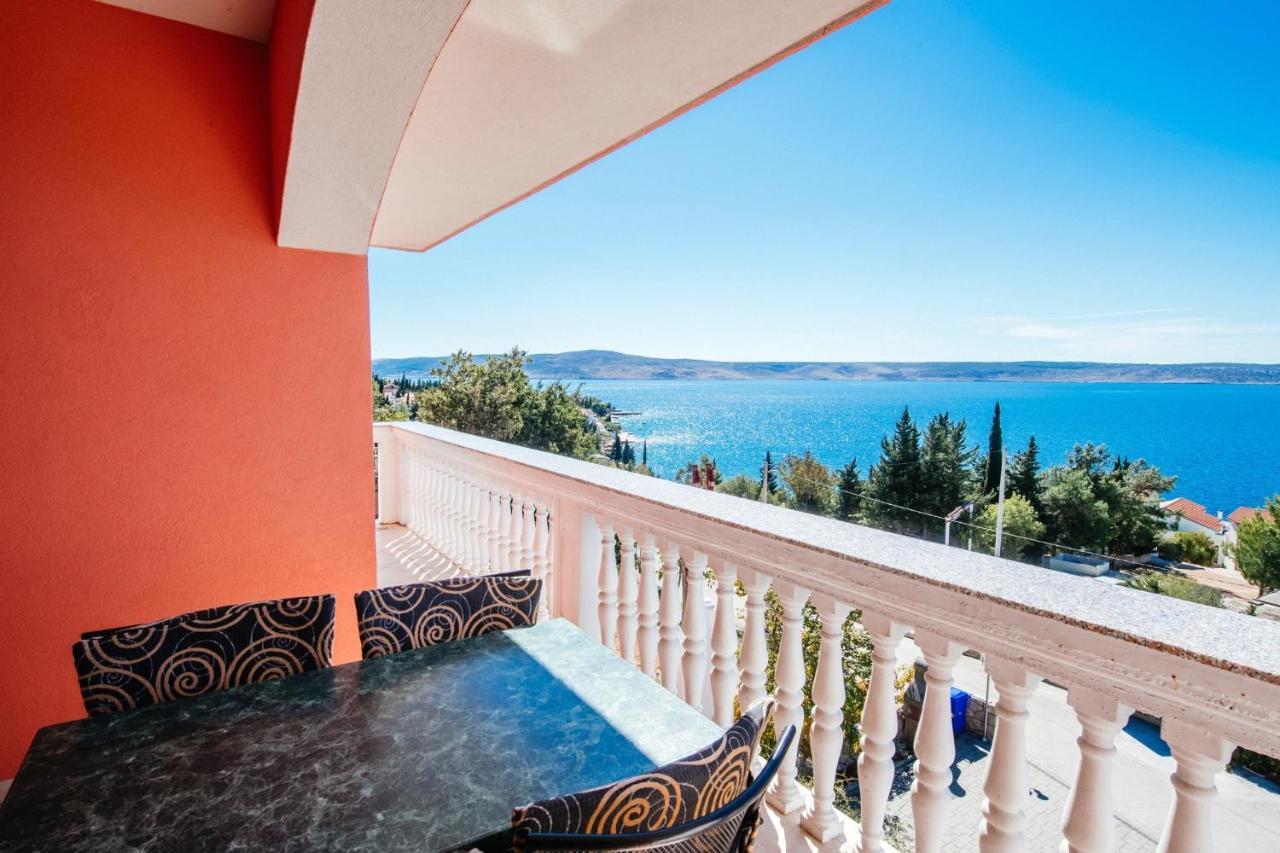 Amari Appartement Starigrad Paklenica Buitenkant foto