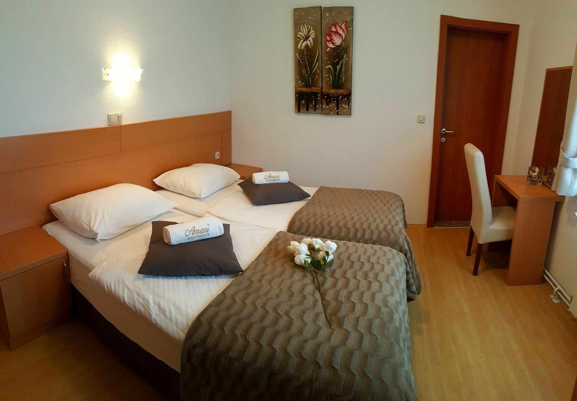 Amari Appartement Starigrad Paklenica Buitenkant foto